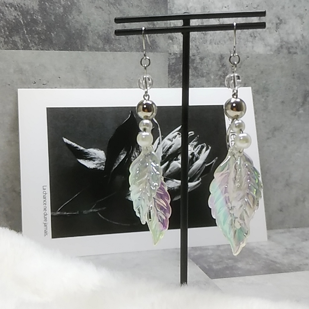 天使は瞳をとじて ピアス・イヤリング