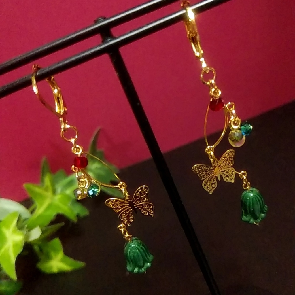 【限定2ペア】薬屋のひとりごと 猫猫イメージピアス