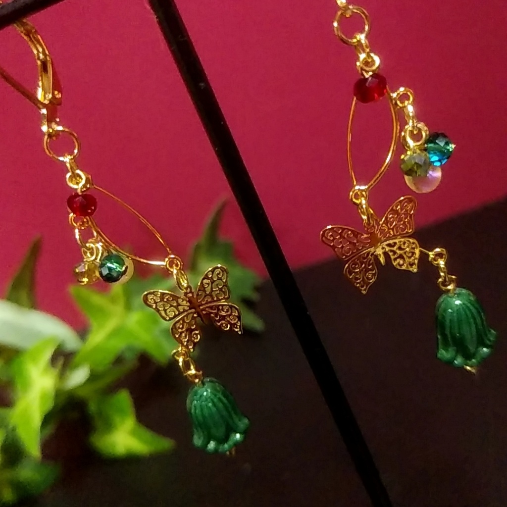 【限定2ペア】薬屋のひとりごと 猫猫イメージピアス