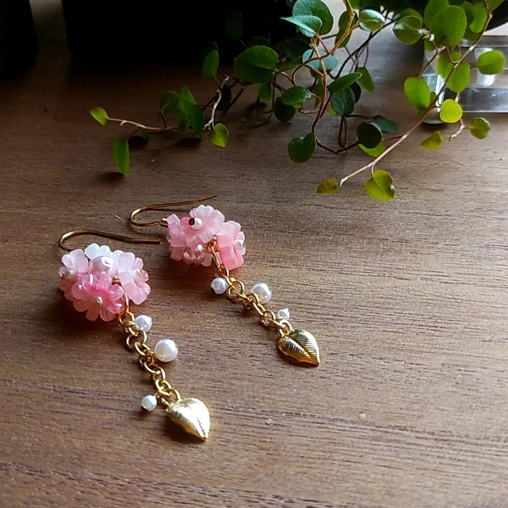 【◆1残り2ペア】薬屋のひとりごと里樹イメージピアス・イヤリング