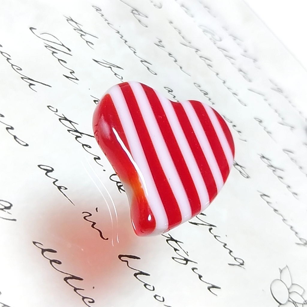 メルヘンレトロなガラストレイとお菓子なオブジェ