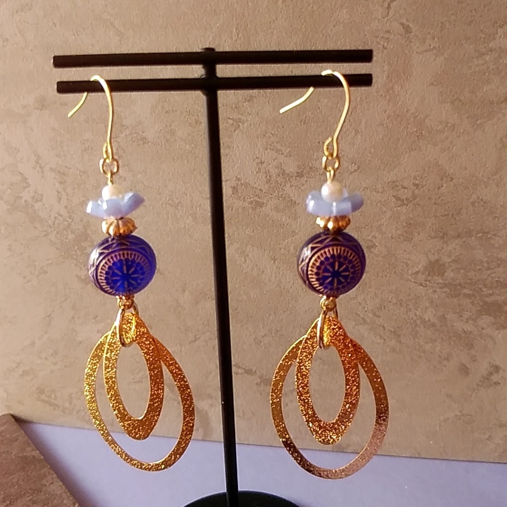 【◆】薬屋のひとりごと 梨花妃イメージピアス・イヤリング