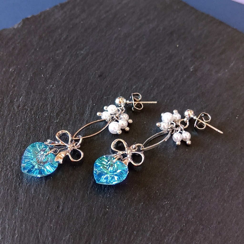 【◆限定2点】水色ハートのピアス・イヤリング