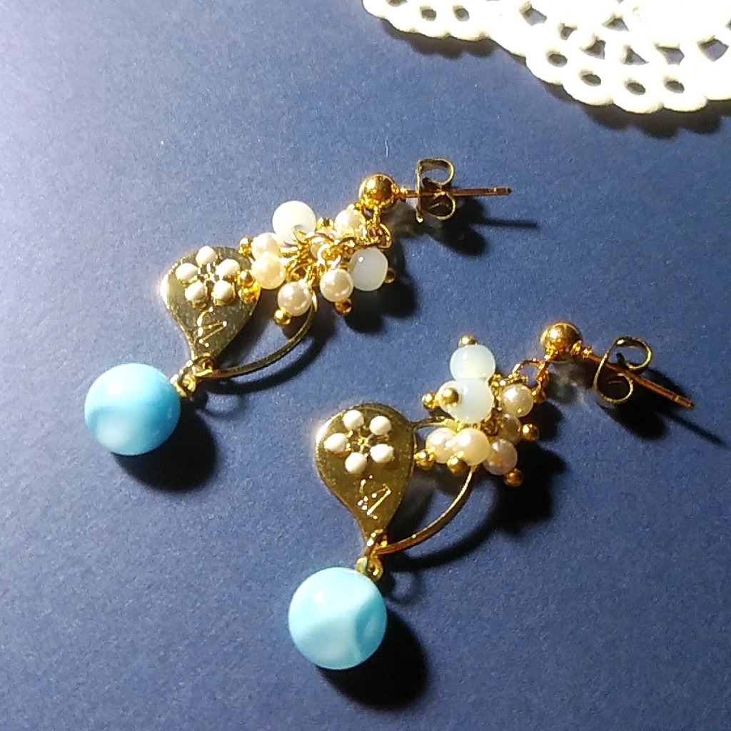 【◆限定1点】ハートとグラスブルーのピアス・イヤリング