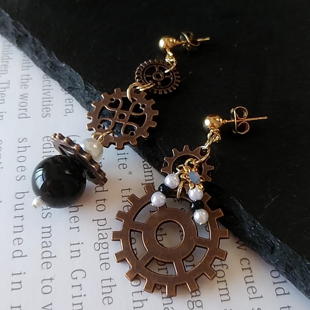 【◆限定2点】機械仕掛けのピアス・イヤリング