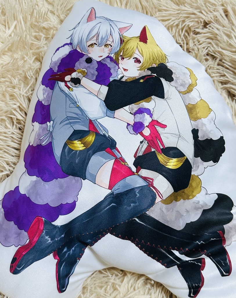 ソーン=ユーリエフ 両面クッション