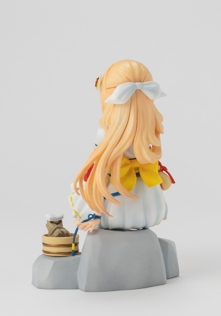 温泉むすめ「奥津かがみ」1/8 ガレージキット