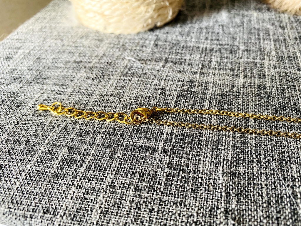 きらっと宇宙なネックレス