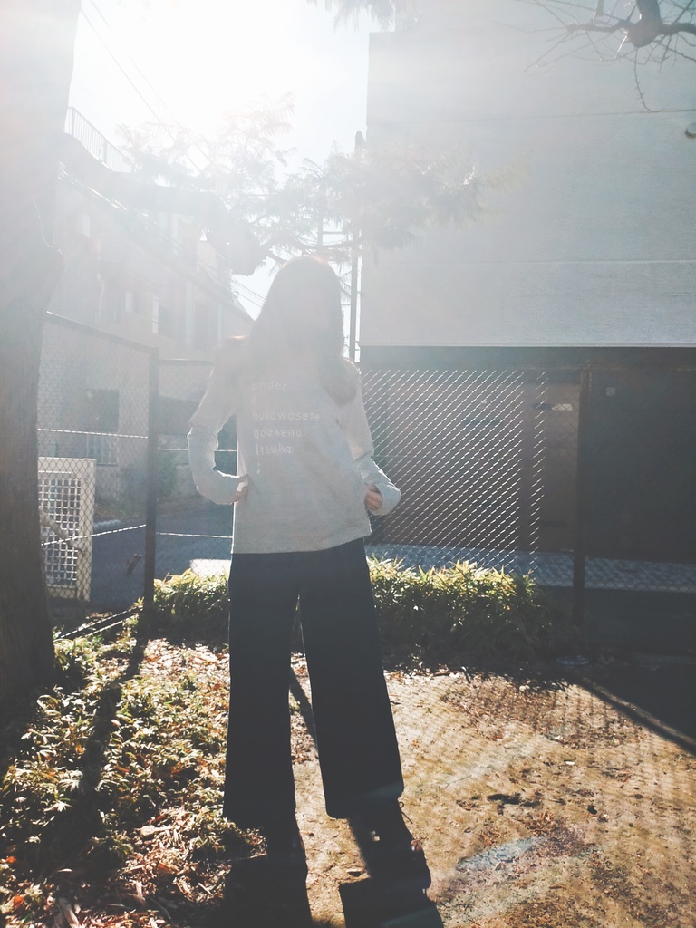 Eenai;長袖Tシャツ