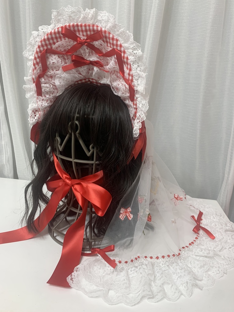 ベール付きボンネット(ギンガム赤)