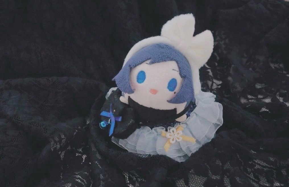 ファーカチューシャ