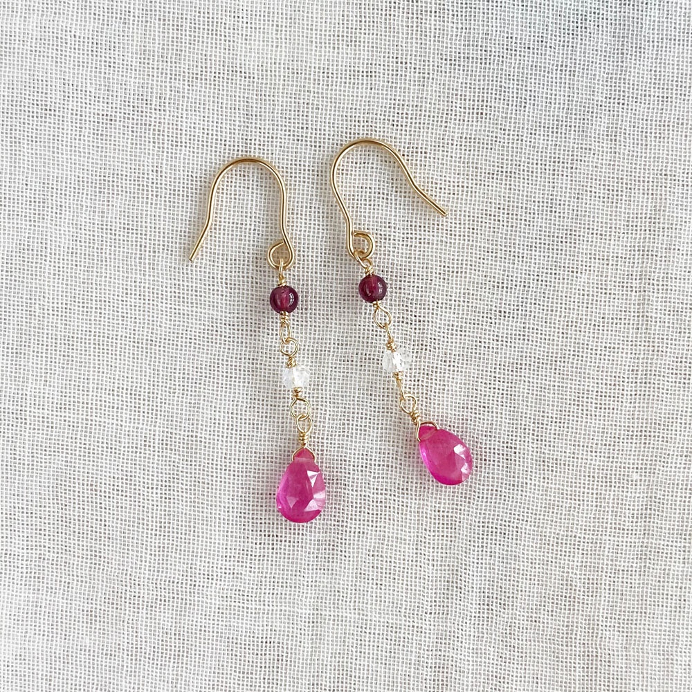 イザナギ様イメージピアス