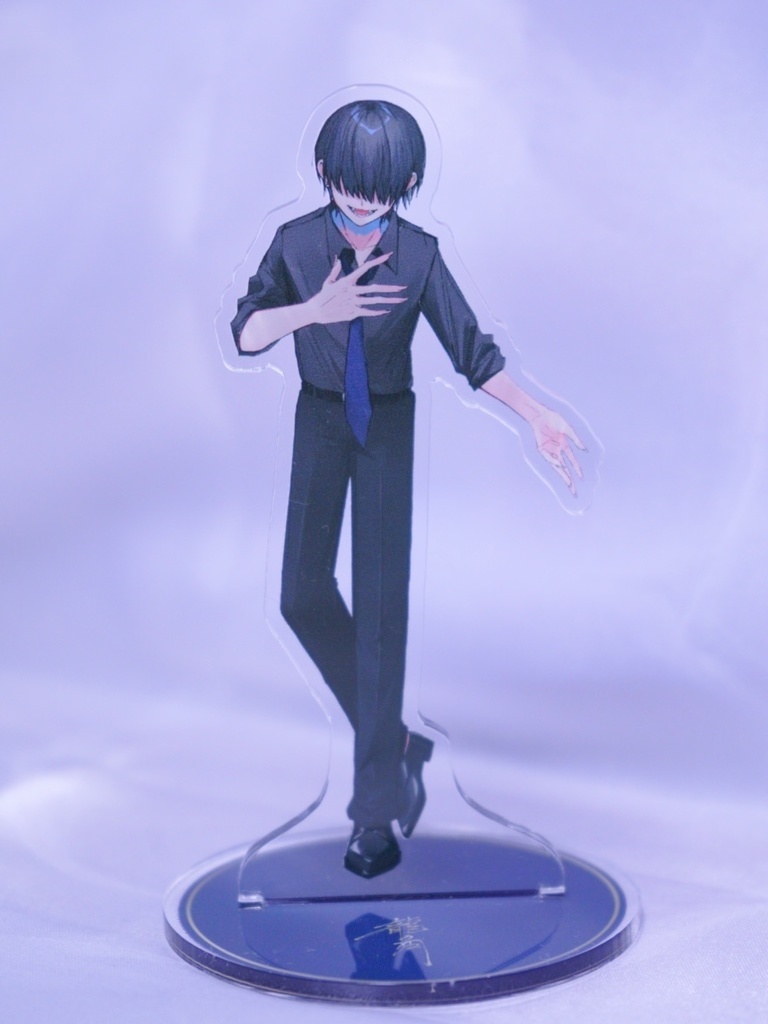 龍角 洋装アクリルスタンド