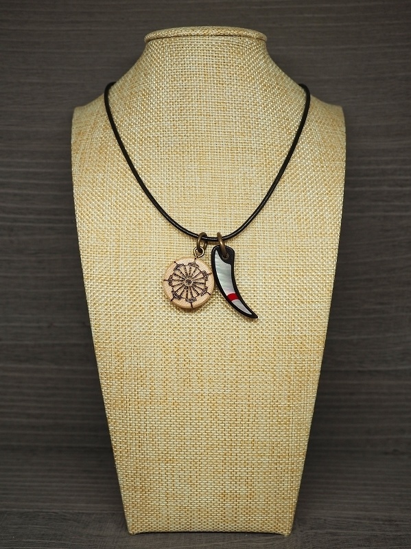 慧音 木製インレイアクセサリー(ペンダント・キーホルダー・ストラップ)