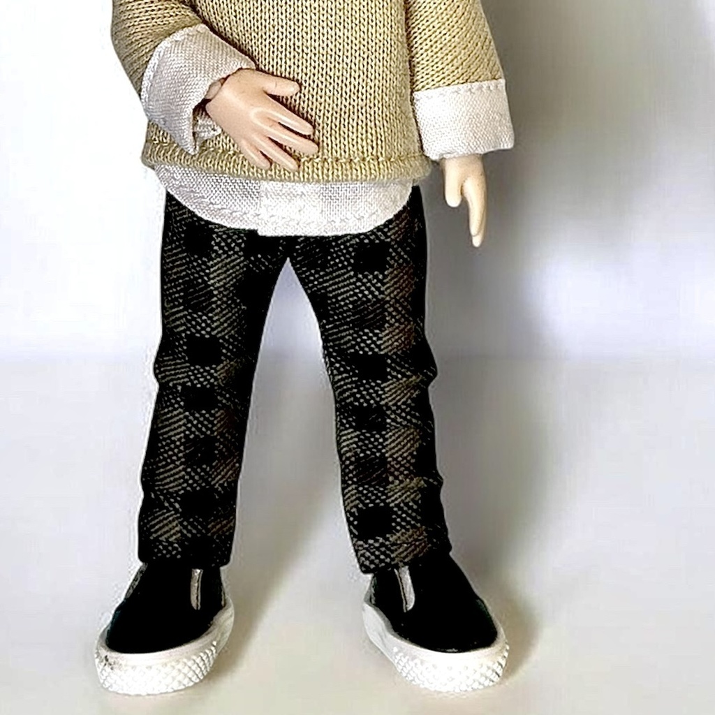 【ピコドー10/YmY ver.2】チェック柄のスリムなパンツ