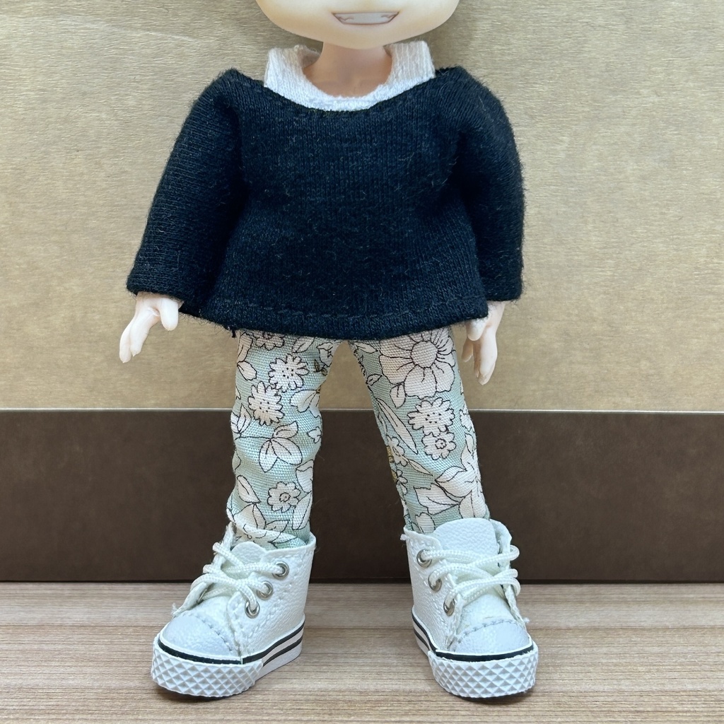 (オビツ11)パンツ 花柄