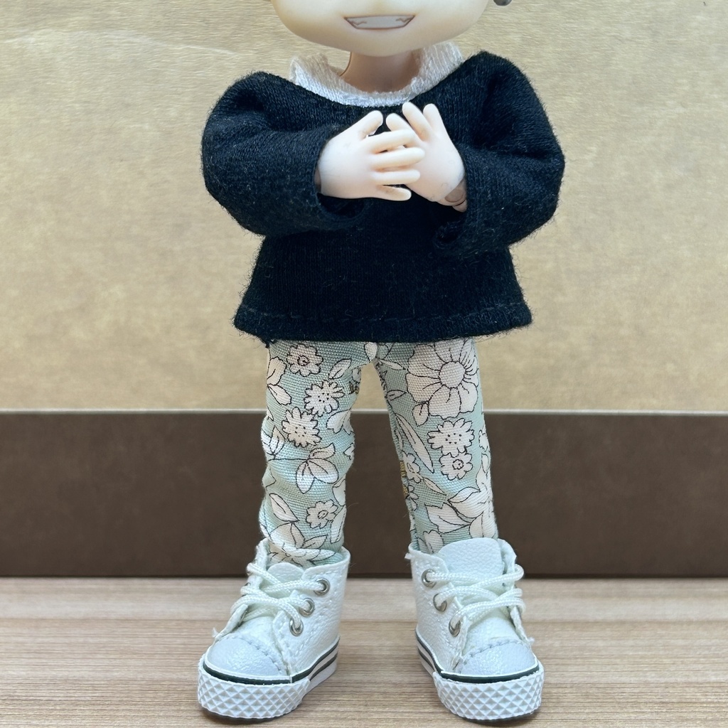 (オビツ11)パンツ 花柄