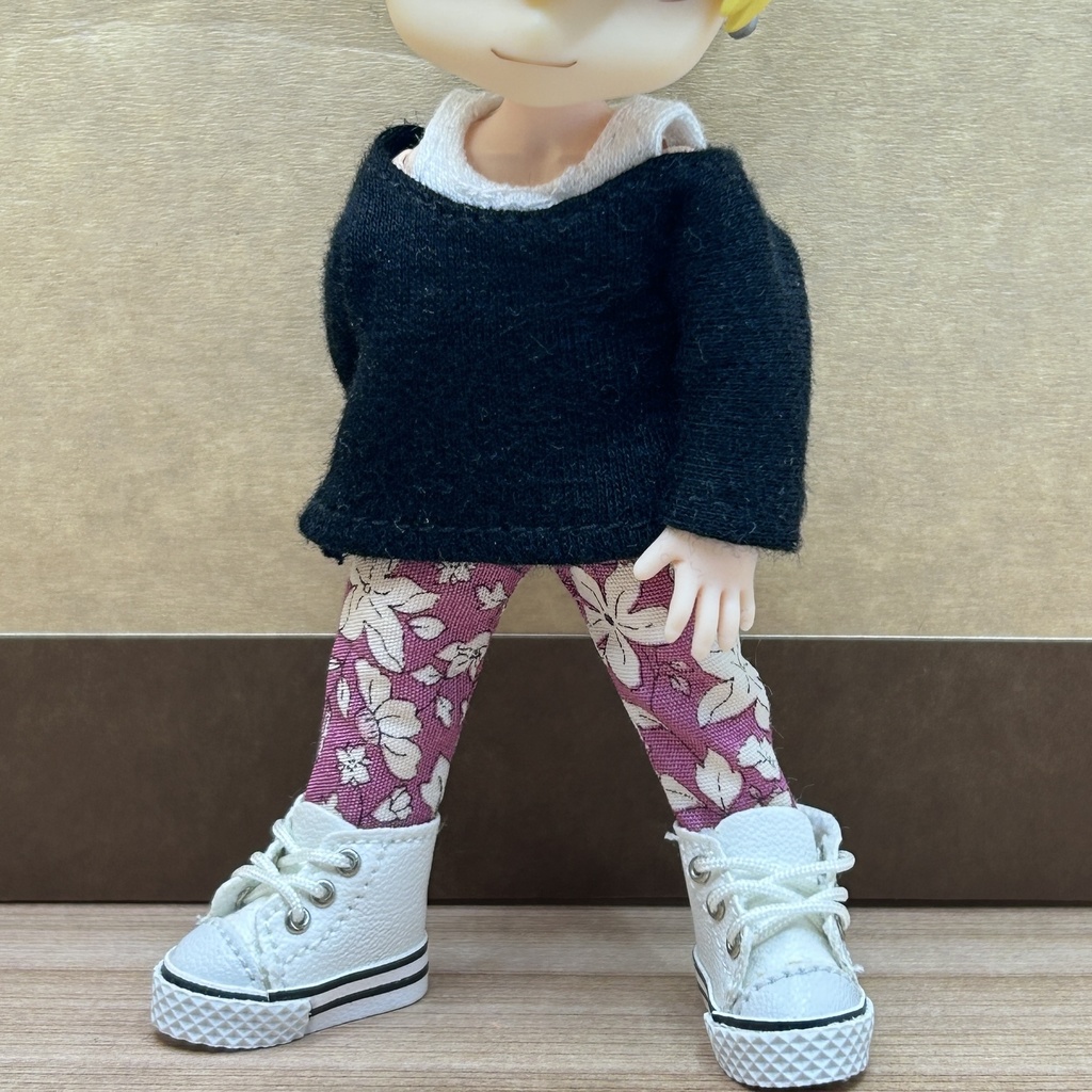 (オビツ11)パンツ 花柄