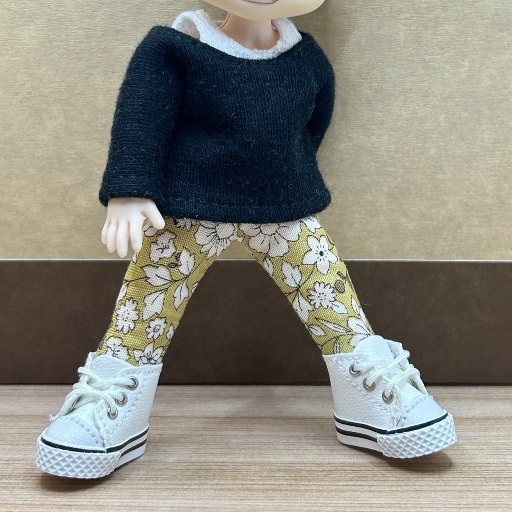 (オビツ11)パンツ 花柄