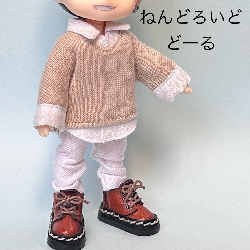 重ね着風 トレーナー【オビツ11/ピコドー/ねんどろいど】