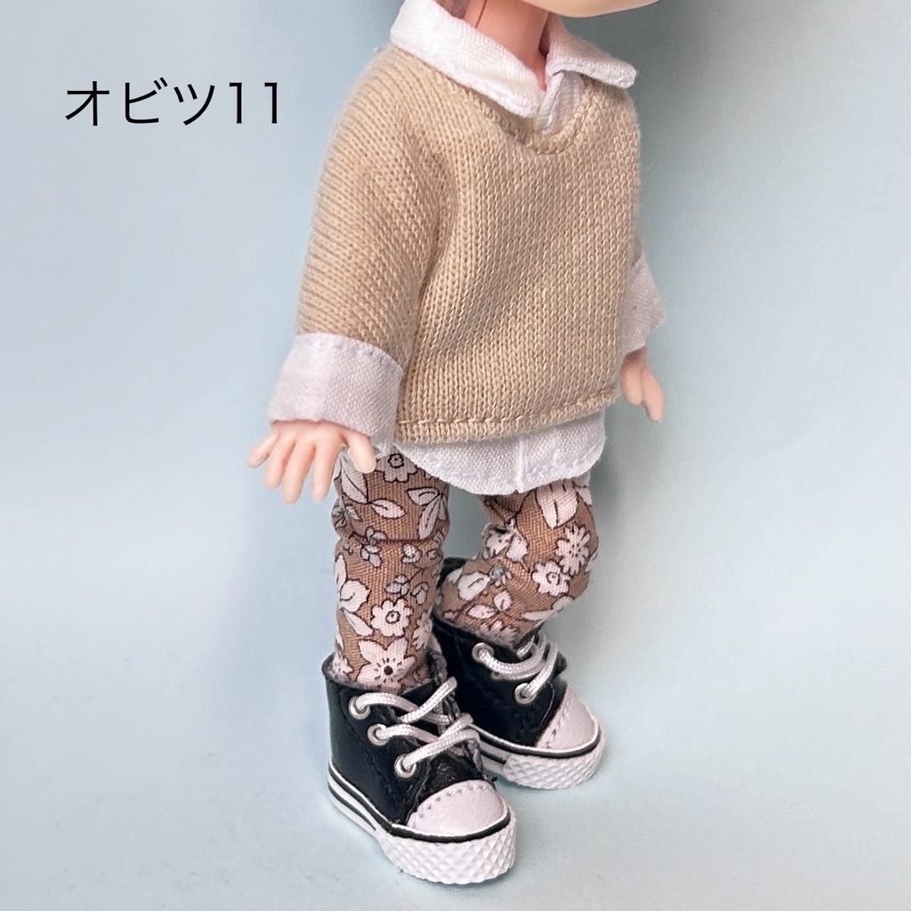 重ね着風 トレーナー【オビツ11/ピコドー/ねんどろいど】