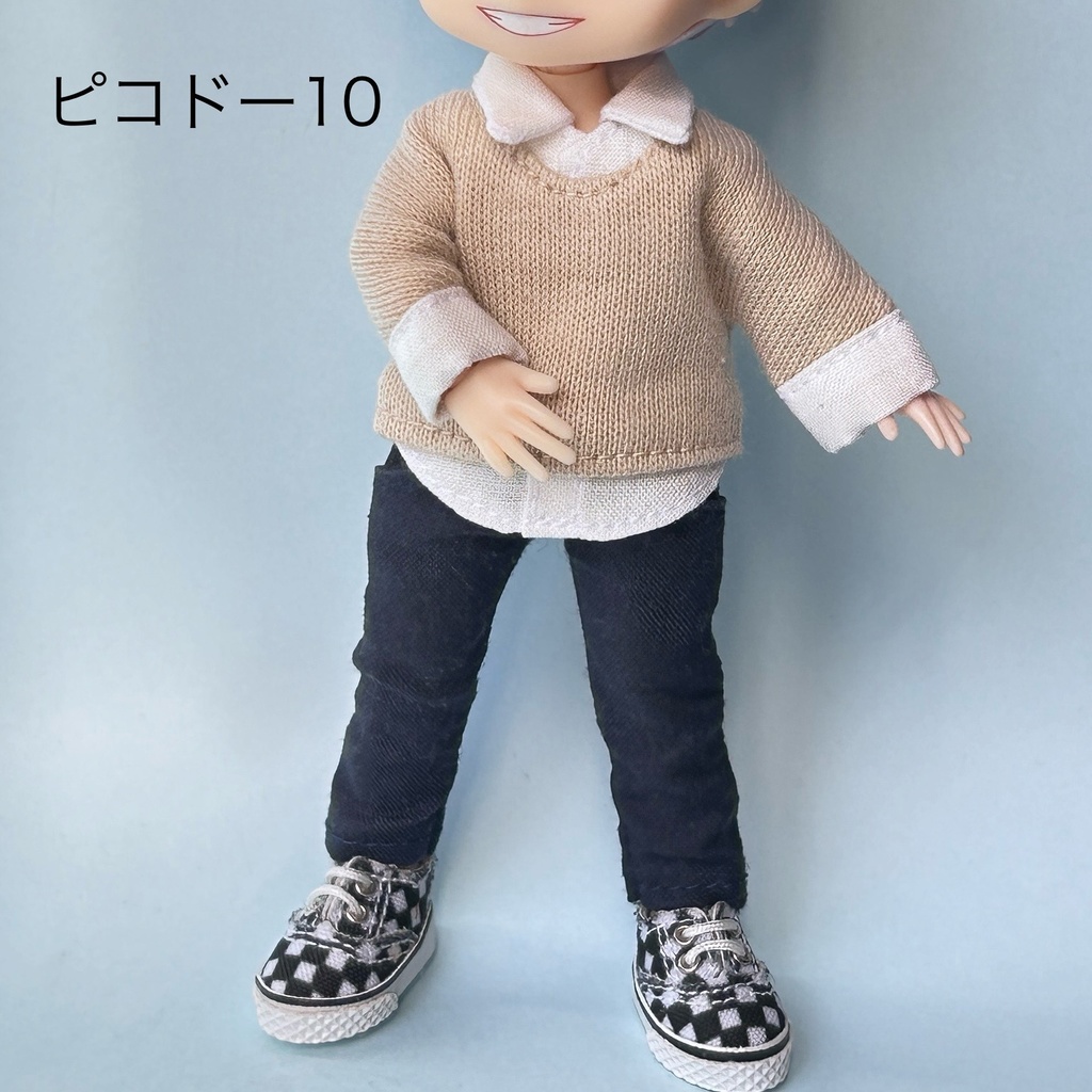 重ね着風 トレーナー【オビツ11/ピコドー/ねんどろいど】