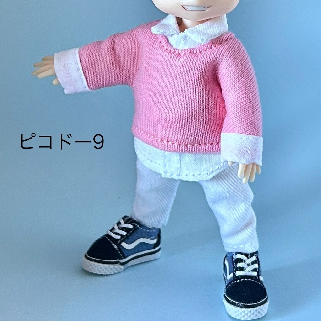 重ね着風 トレーナー【オビツ11/ピコドー/ねんどろいど】