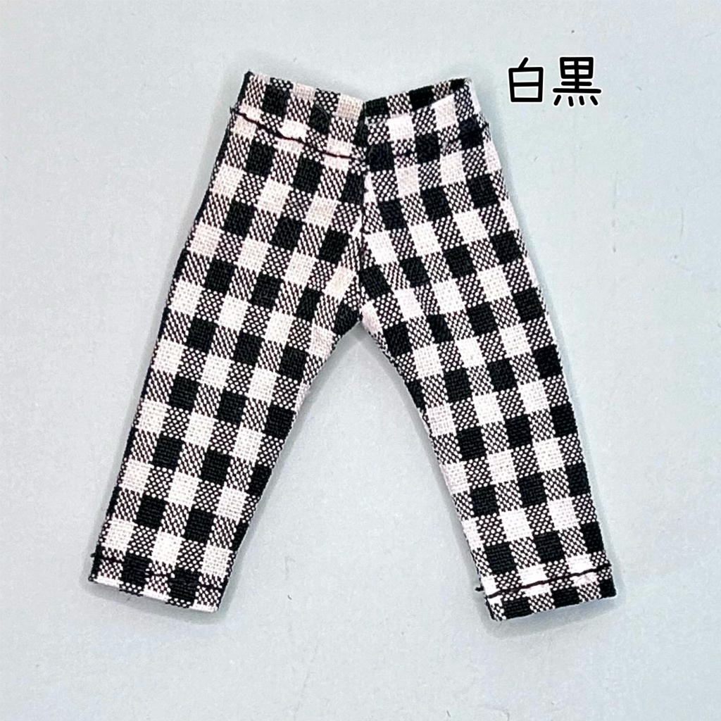 【オビツ11】チェック柄のスリムなパンツ