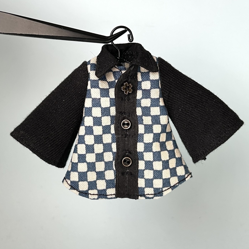 ゆったり黒袖シャツ【オビツ11/ピコドー /ねんどろいど】