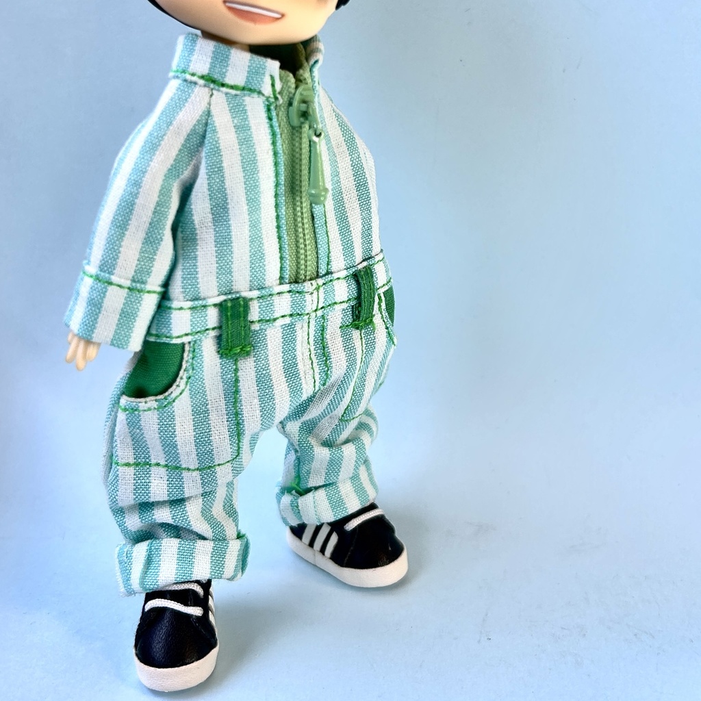 ストライブ柄のつなぎ(オビツ11身長調整・ピコドー10)