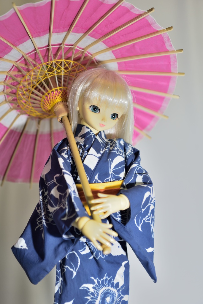 ドールサイズの和傘　1／3サイズ用蛇の目傘　ピンク色