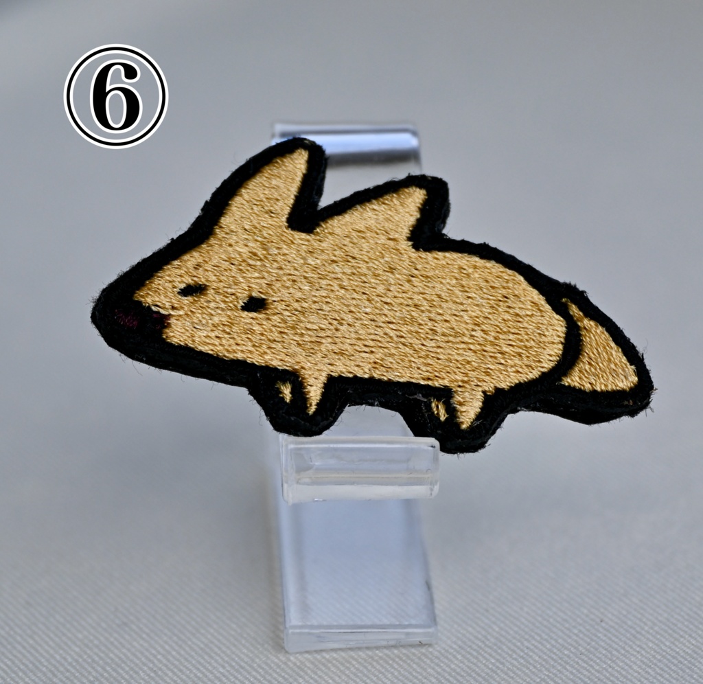 刺繍バッジ ほそいぬシリーズ のーまるほそいぬ