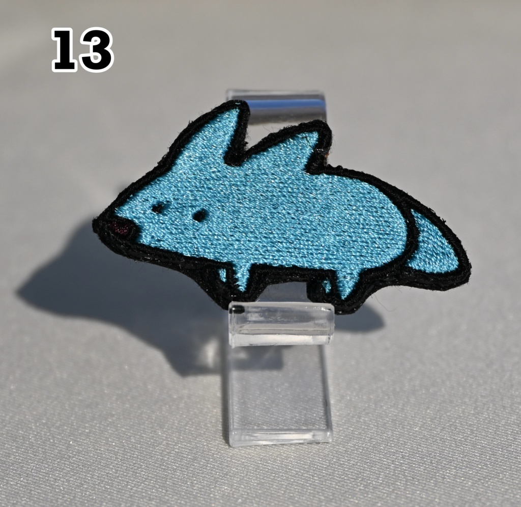 刺繍バッジ ほそいぬシリーズ のーまるほそいぬ