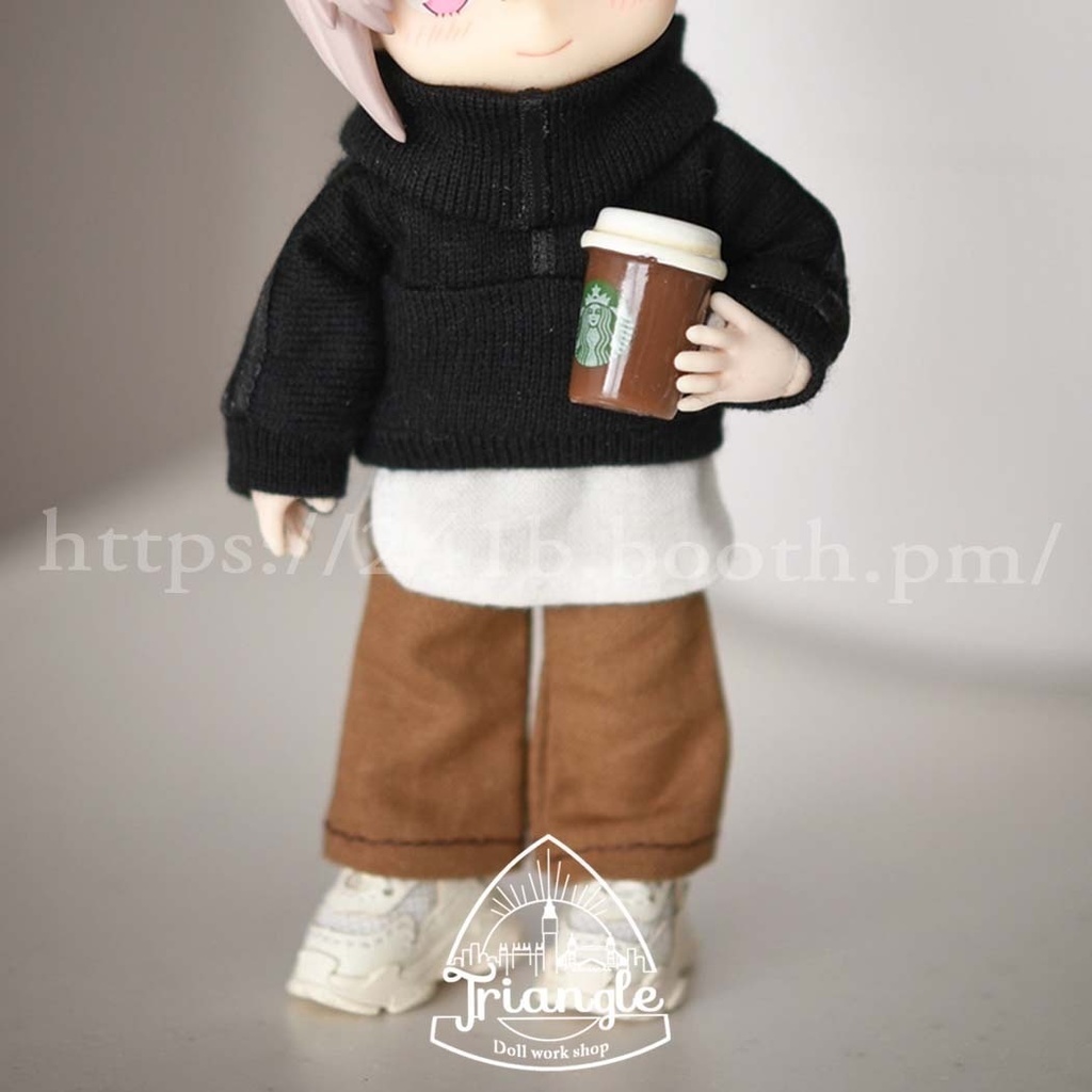 シャツテールタンクトップ