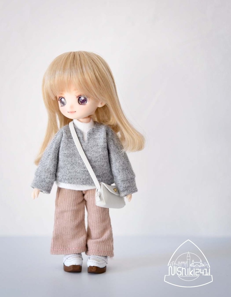 ノースリーブタートルネック