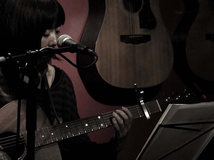 配信投げ銭ライブ　10月30日 (金）御来場は13名限定予約制となります。 モリタサオリ　企画vol.1　♪   モリタサオリ　 start19:30〜