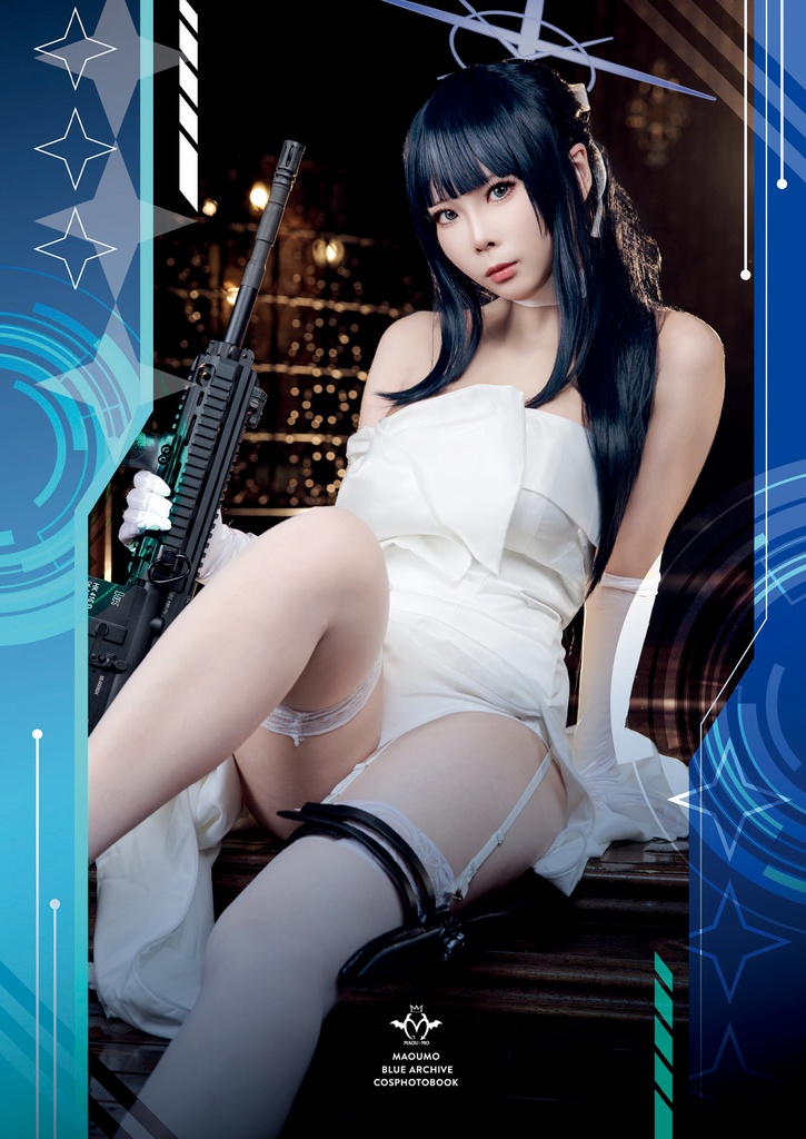 【C107】ブルアカ サオリ コスプレ写真集 & DLカード「As per your Order, Sensei」