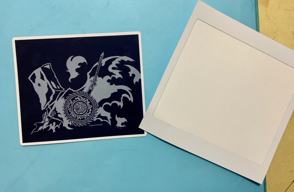 Bloodborne 烏羽の狩人アイリーン ステッカー