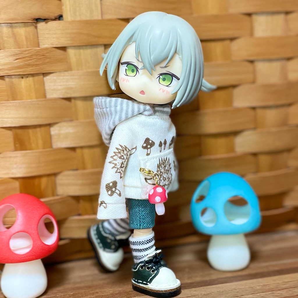 オビツ11*服*萌え袖パーカーセット🍄*ねんどろいどどーる