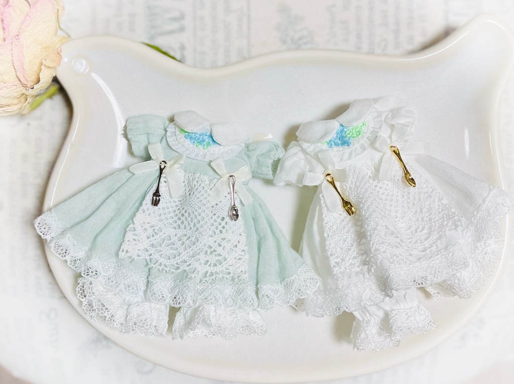 ピコニーモP * オビツ11 🫖 お茶会ワンピース *1/12ドール