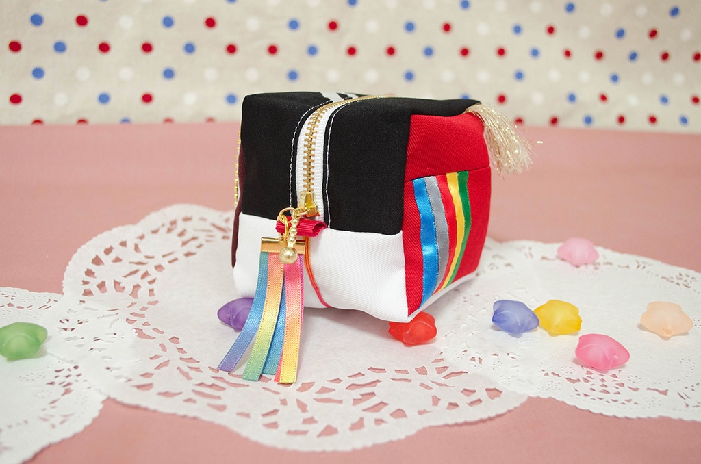 ショコラフェス衣装モチーフキューブポーチ(流星隊)