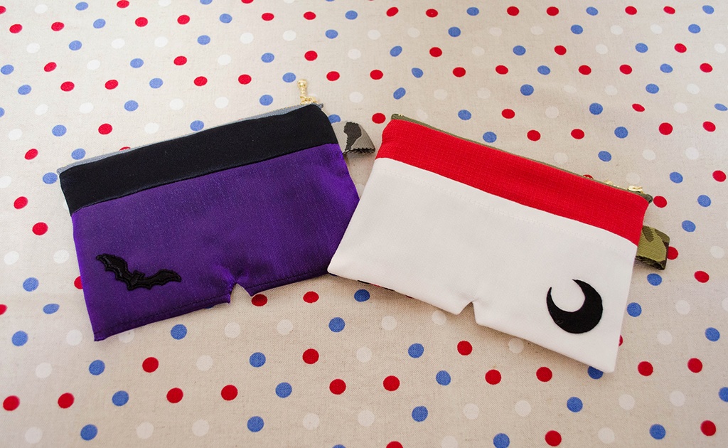 🩲型ミニポーチ