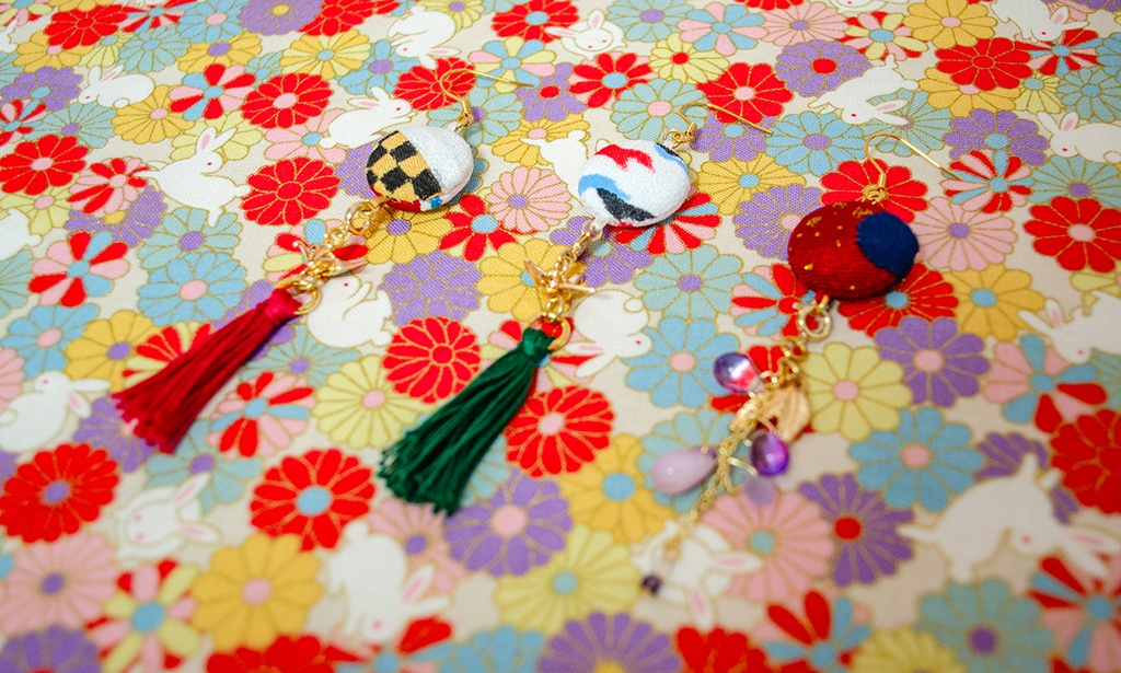 紅月アルバムジャケットイメージピアス(イヤリング)