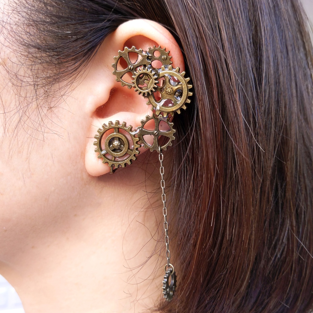 歯車イヤーカフ