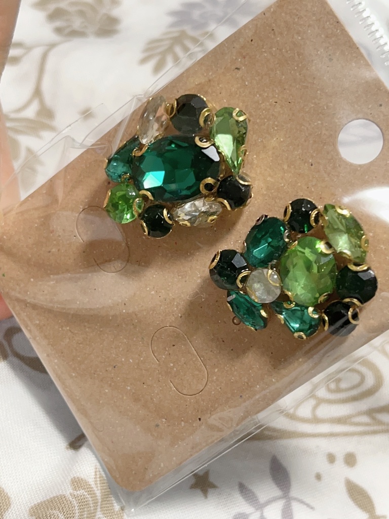 ディアソムニア寮イメージビジューピアス