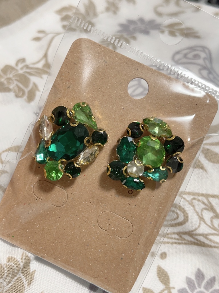 ディアソムニア寮イメージビジューピアス