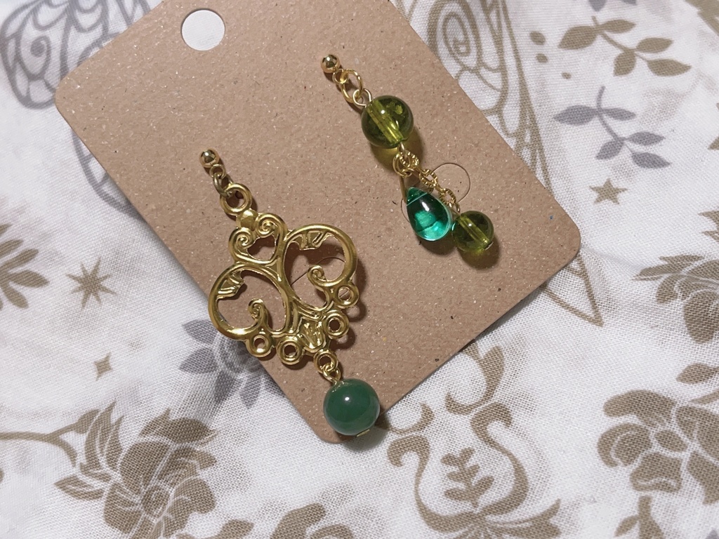 ツイステッドワンダーランド ディア・クロウリー 学園長 イメージピアス