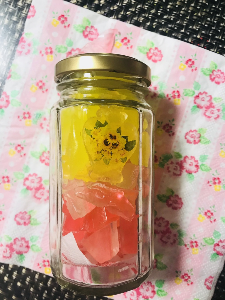 琥珀糖みたいな石鹸