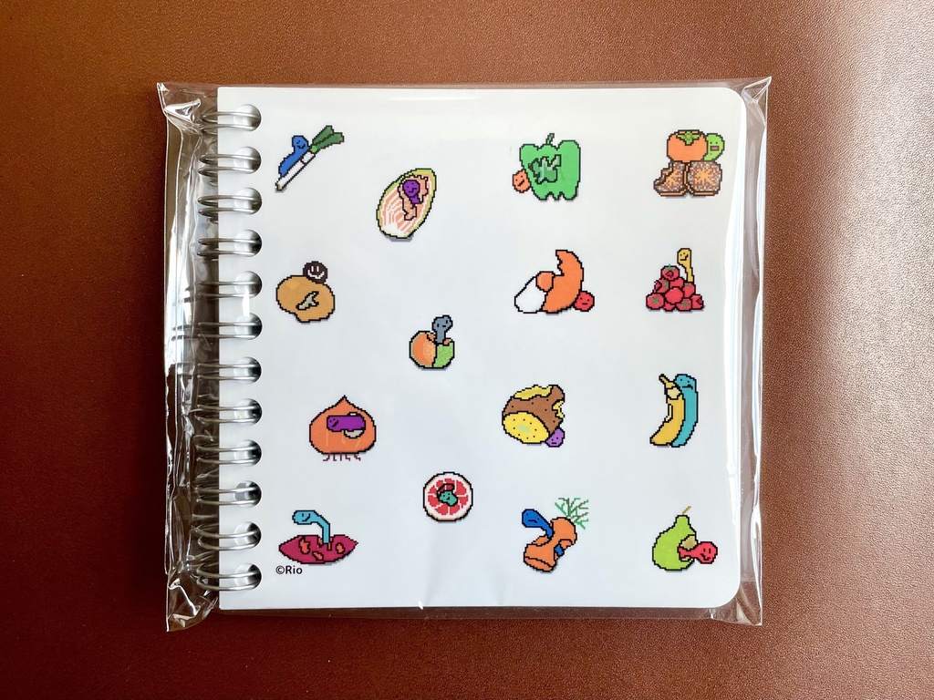 小ぶりサイズが可愛い!POPでCUTEなイモムシの方眼メモ帳