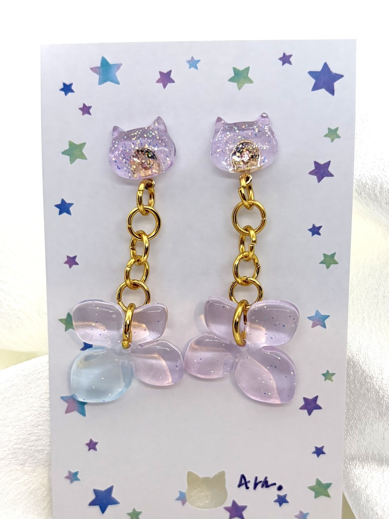 猫とアジサイの涼しげピアス/イヤリング